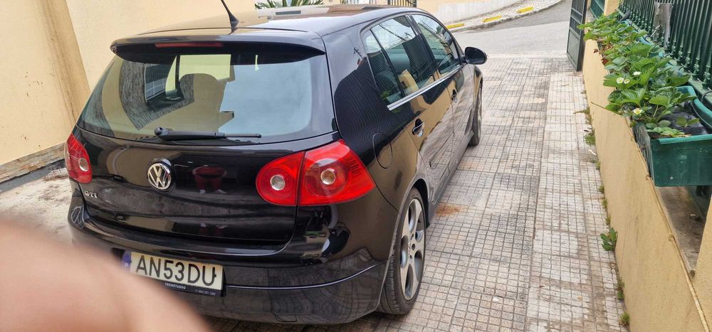 VOLKSWAGEN Golf GTI Aceito trocas
