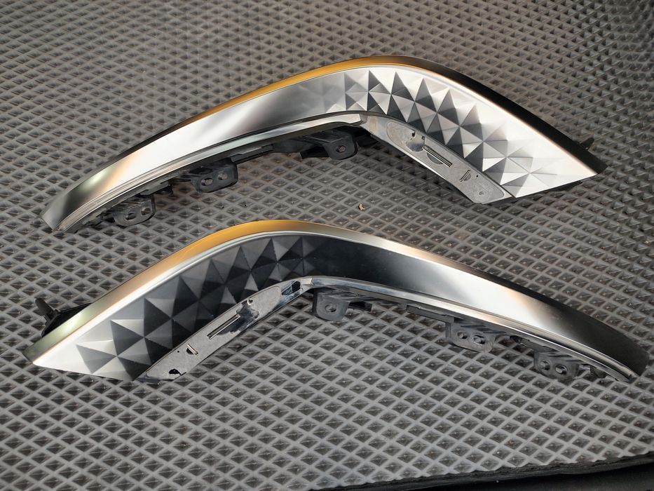 Kia EV6 заглушка задніх поворотів США