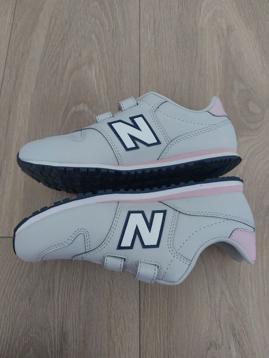 Buty dziewczęce sportowe, New Balance, rozmiar 35, jak nowe!