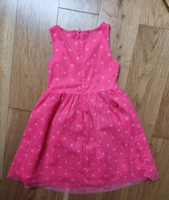 Sukienka dla dziewczynki rozmiar 104