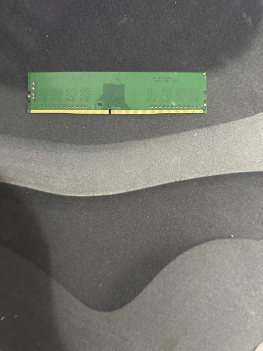 Ram ddr4 8gb …..