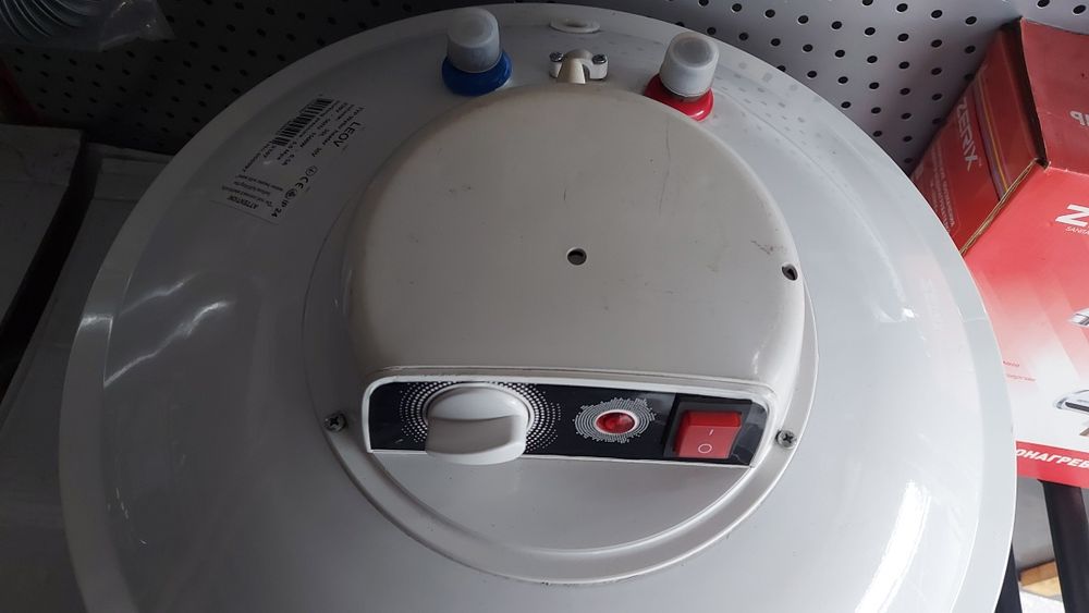 Продам Бойлер LEOV 30 L./1500W