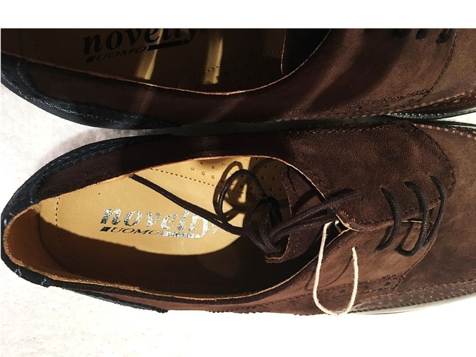Sapatos nubuck 44 castanhos novos com caixa