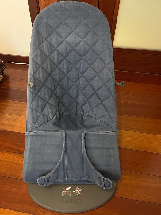 Espreguiçadeira BabyBjörn Bliss Algodão azul meia-noite