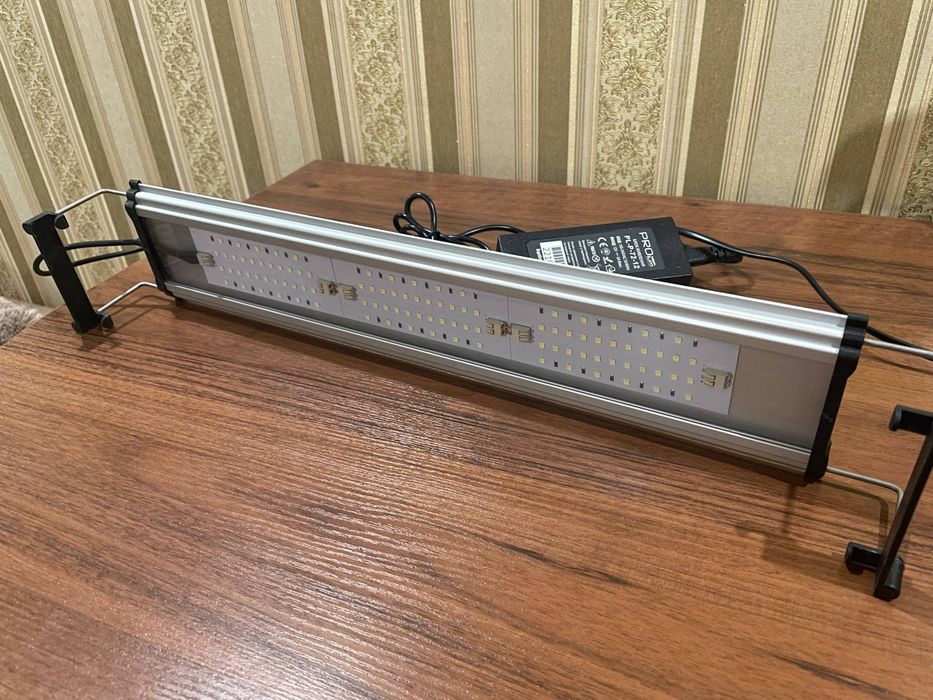 НОВИЙ LED світильник Ptero Ray 45-50 для акваріума шириною до 60 см