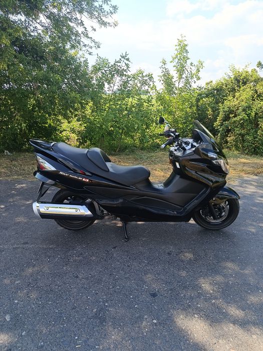 Скутер Suzuki Skywave