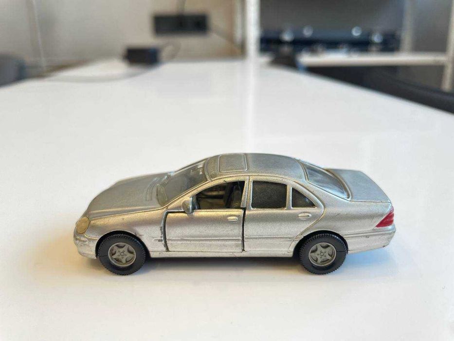 Mercedes Mustang SLR CLK Hot Wheels Matchbox Majorette Mini Gt Para 64
