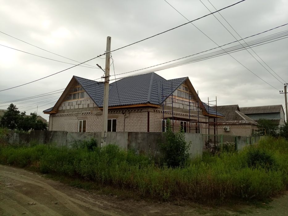 Ремонт  крыш покрівля є відновлення будинків