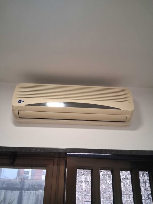 Vendo 5 unidades  de ar condicionado