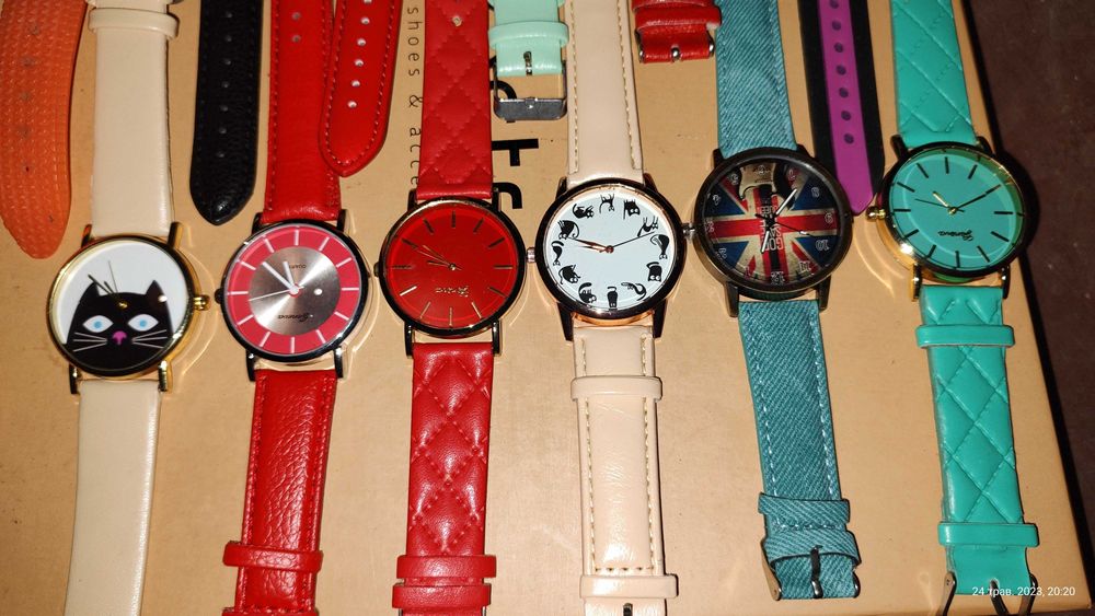 Суперлот наручных часов.