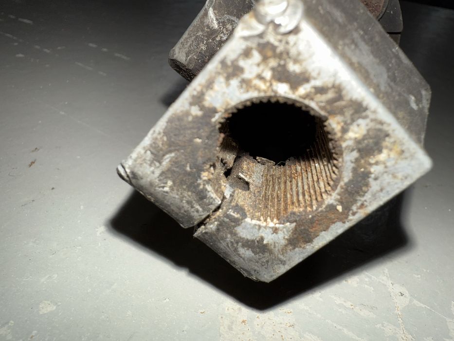 Bmw e30 krzyżak maglownicy układ kierowniczy rarytas magiel kolumna