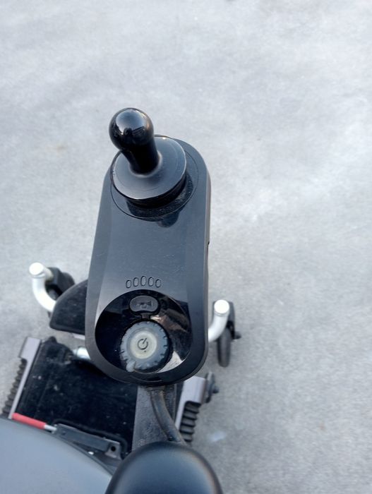 Cadeira /Scooter Elétrica Egiro