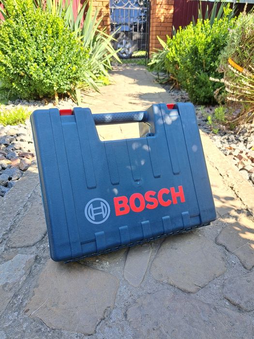 Перфоратор Bosch GBH 2-28 Professional