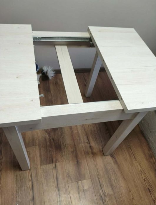 Stół do jadalni/kuchni