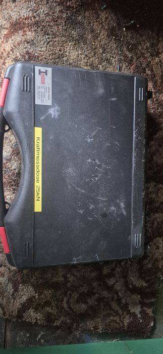 ECO-2 0-300BAR G1/4" kl.0,5 + walizeczka Manometr cyfrowy Keller +HKMD 43D-G1-25kN