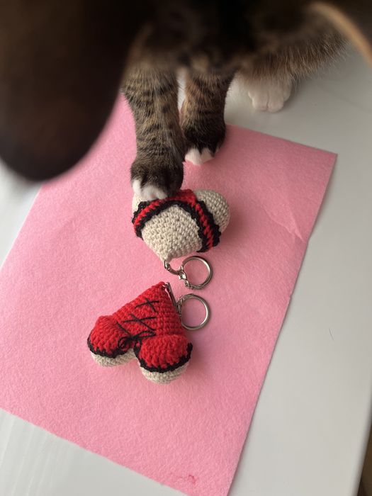 Парний брелок подарунок на 14 лютого