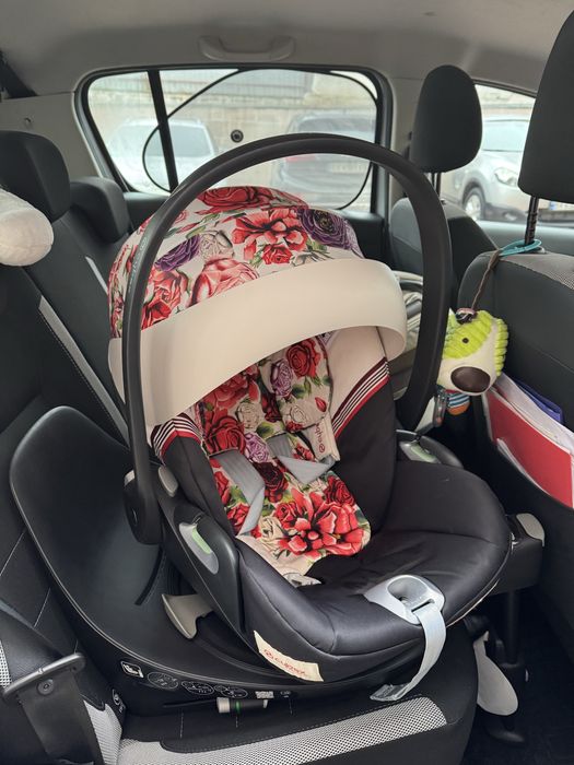 Автокрісло Cybex Cloud T i-size