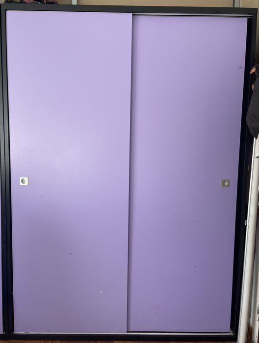 Guarda fato roxo