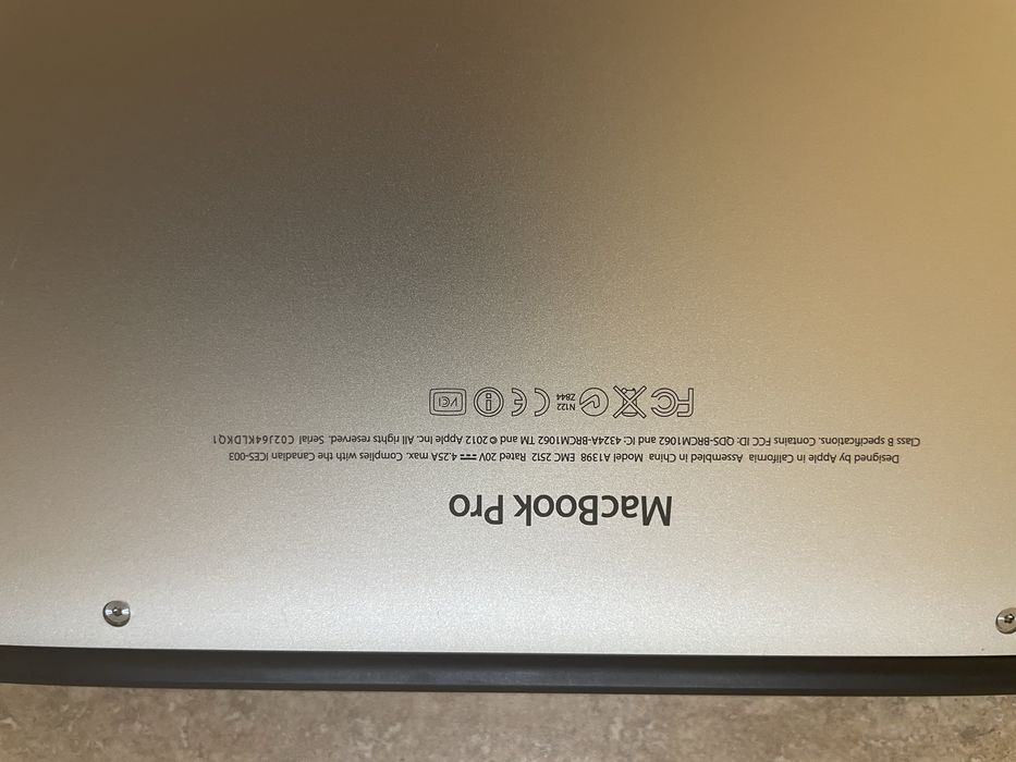 Macbook Pro15/8/256/i7-2012