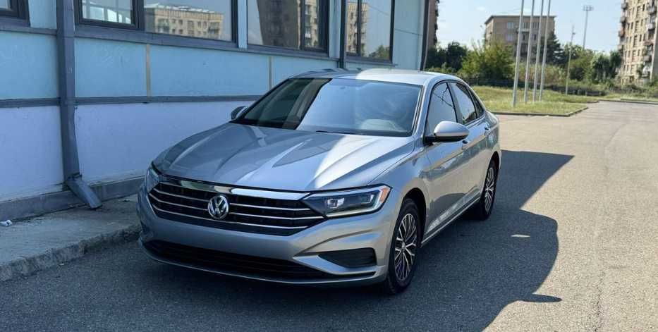 Volkswagen Jetta 2020 1.4 TFSI AT 147 к.с.Base