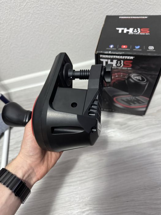 КПП Коробка передач Thrustmaster TH8S