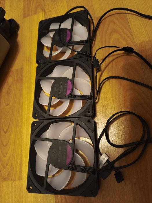 3 Cooler Master RGB Fans, 120 mm. With Warranty64739925744770121