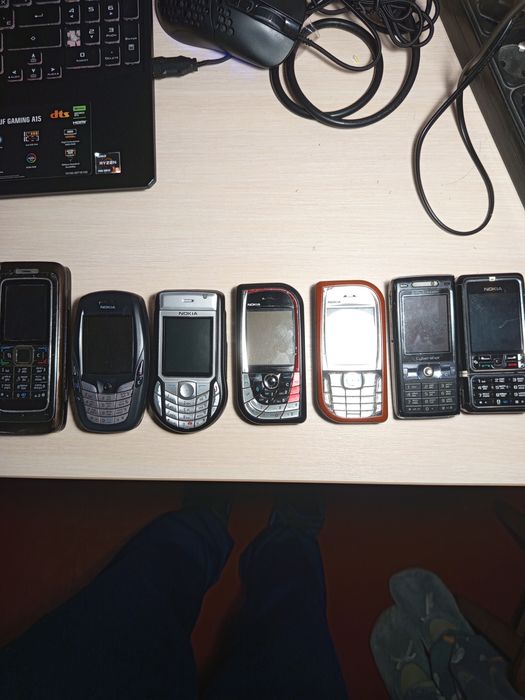 Продам б/у ,Nokia телефоны для коллекции одним лотом