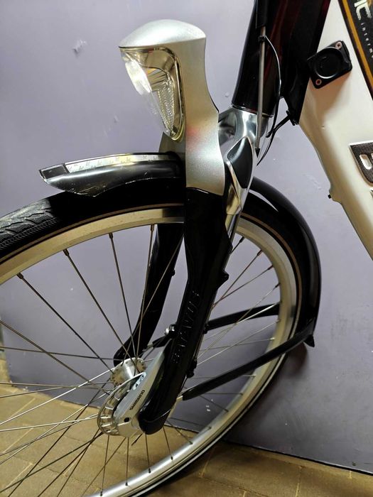 Rower elektryczny BATAVUS. Asystent prowadzenia 11ah 50cm POLECAM