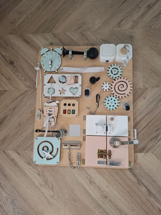Tablica manipulacyjna WOOBIBOO