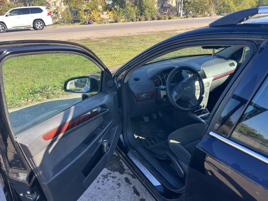 Продам astra H 1,6