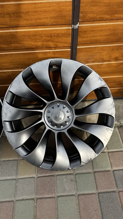 диски tesla model y r21
