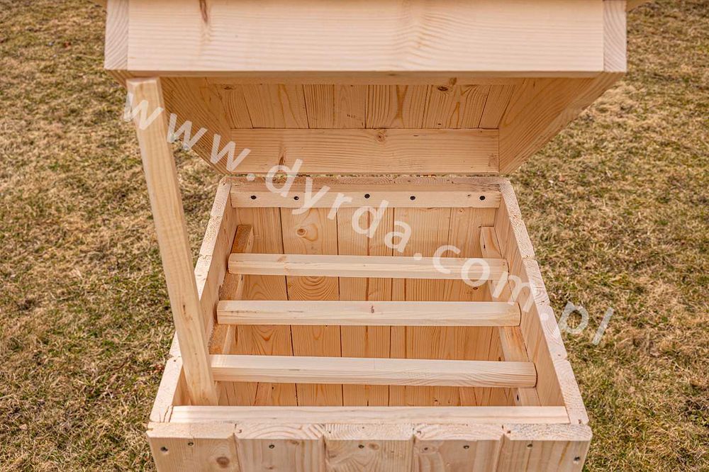 Wędzarnia ogrodowa drewniana DUŻA, 2-komorowa.