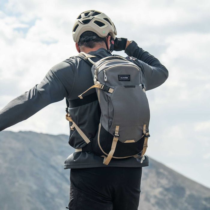 Велорюкзак Dakine Drafter 10L (гідратор в комплекті)