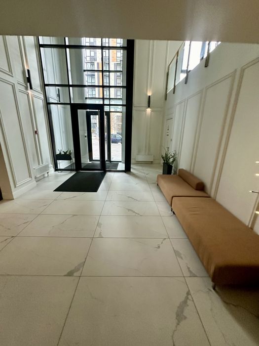 Предславинська 55. Французький квартал 2. Квартира оренда