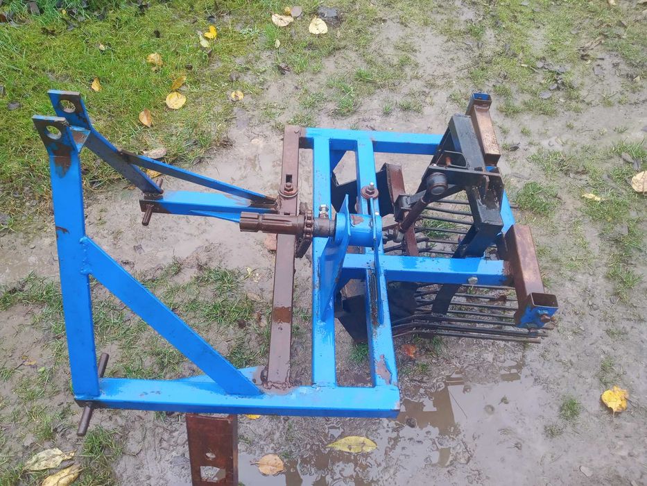 Трактор Т012 1992 р+ктн+вгортач+картоплесажалка+оприскувач+розгорач