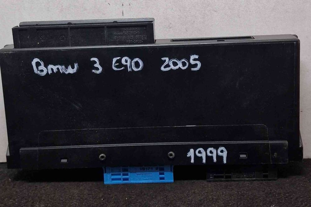 Módulo Eletrónico 9176884-01 - BMW 3
