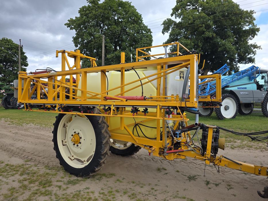 Opryskiwacz ciągany Dubex junior 21m