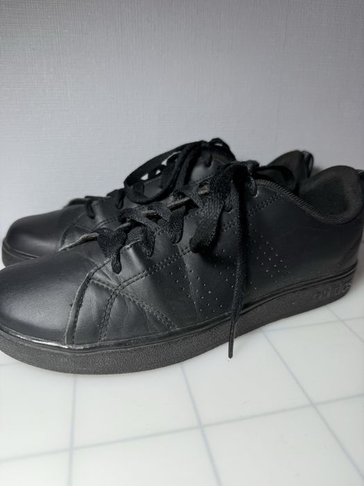 Czarne buty Adidas