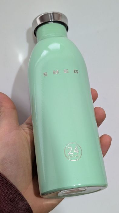 Нові термокружки Smeg 550ml в наявності.