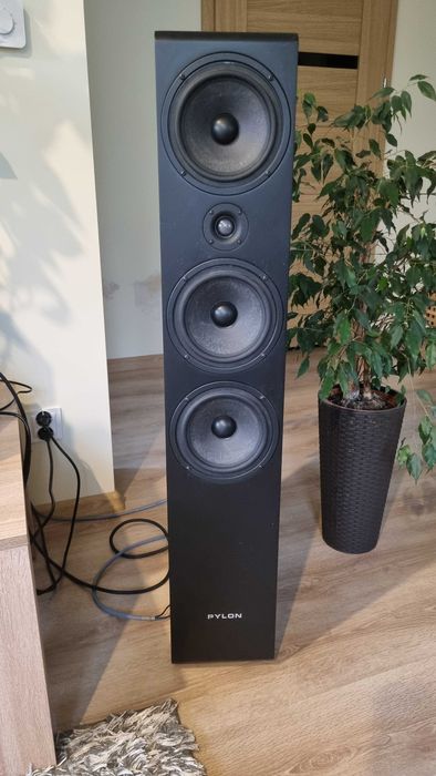 Pylon Audio Opal 30 Czarny