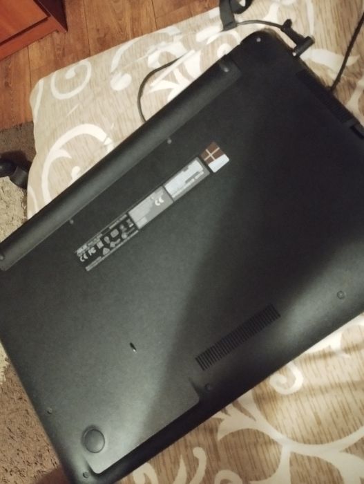 Asus ноутбук добрий стан