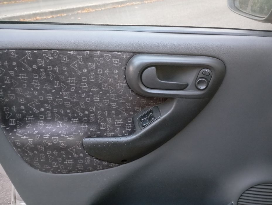 Corsa 2001 em ótimo estado