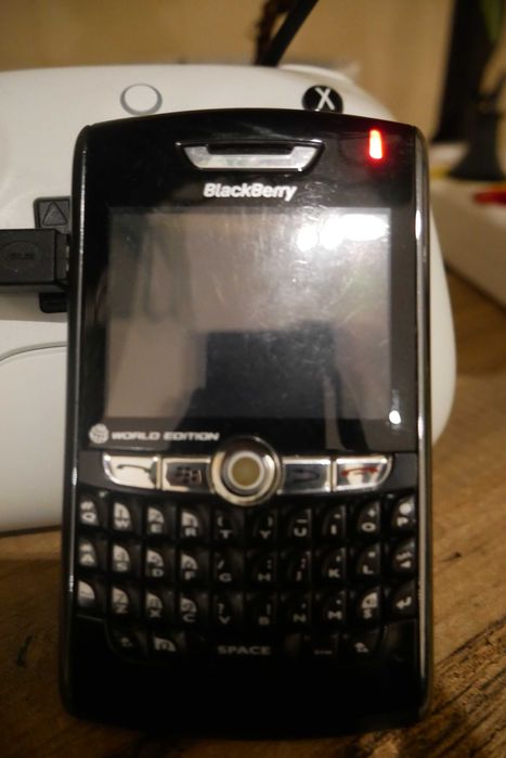 BlackBerry 8830 World Edition telefon