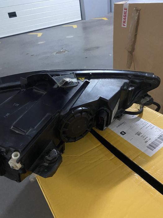 Farol xenon Frente Esquerdo Audi A3 8v