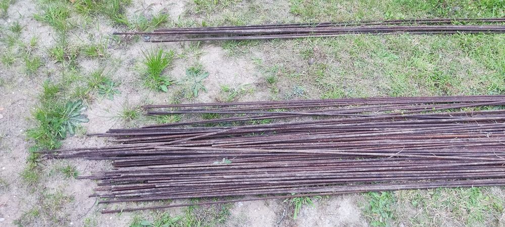 Pręty stalowe żebrowane 12 metrowe, pozostałość z budowy