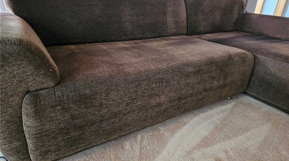 Sofá com chaise long em muito bom estado