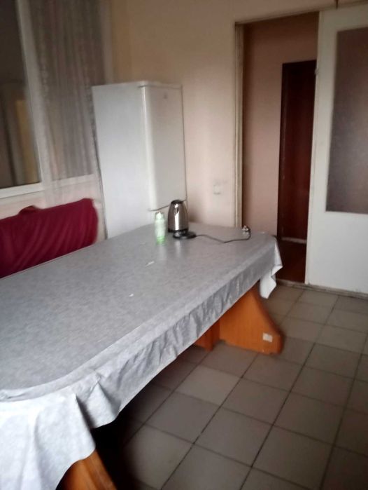 Комната без мебели 30 кв.м в общежитии, Куреневка, м.Почайна и Оболонь