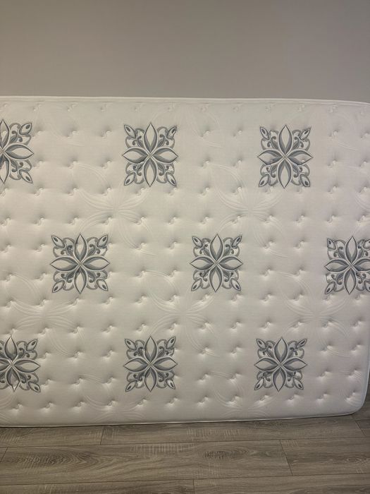 Vendo Colchão Molaflex Quase Novo – Grande Oportunidade