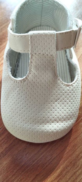 Calçado com velcro p/ recém nascido - MAYORAL