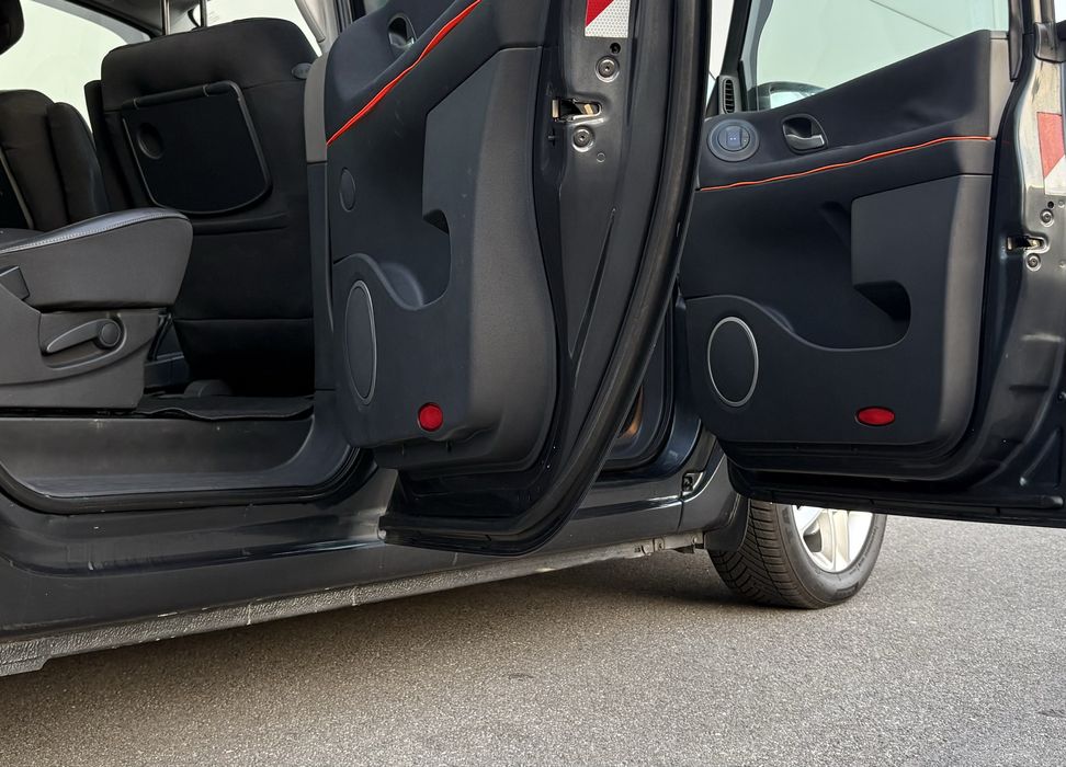 Renault Espace IV 2.0т 170 km